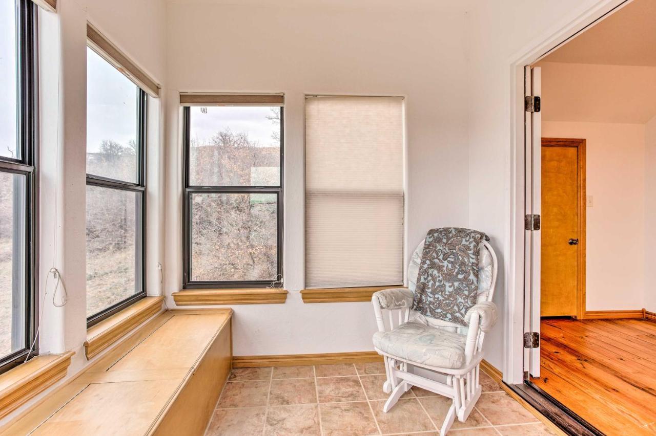 Medicine Park Cabin Rental With Mountain View Extérieur photo